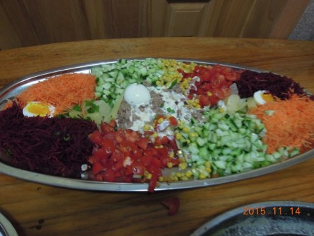 料理　前菜のサラダ